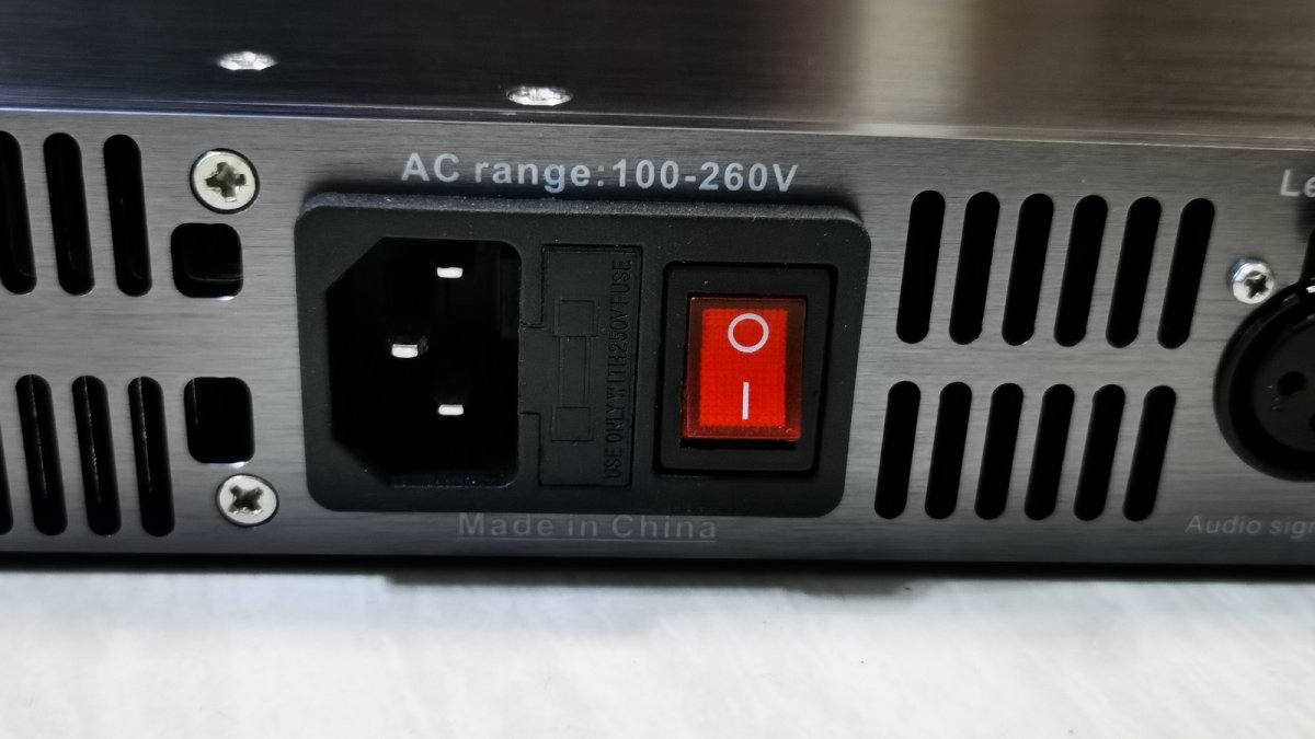 (image for) [FMT5.0-50H] 50Watt FM broadcast transmitter